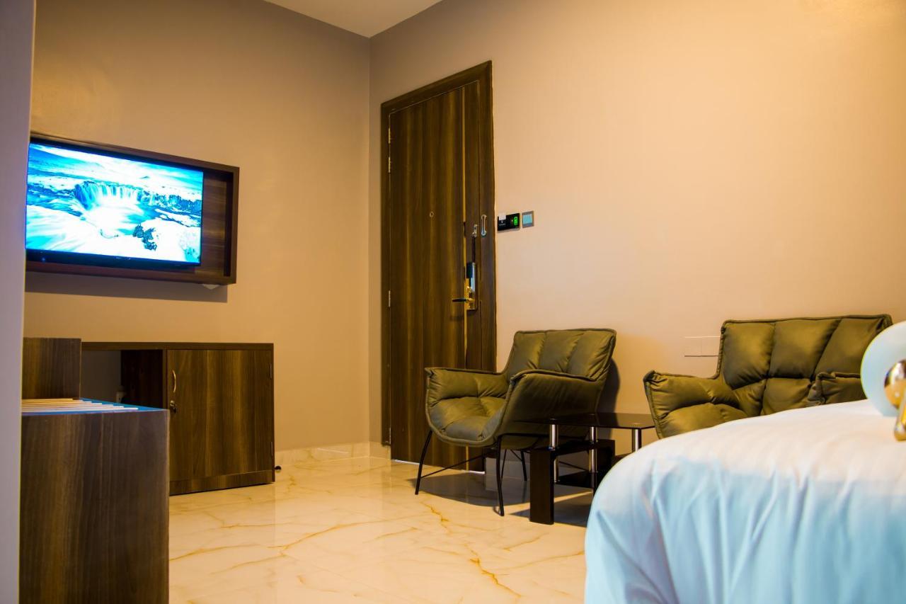 Hotel Horizon Entebbe Zewnętrze zdjęcie