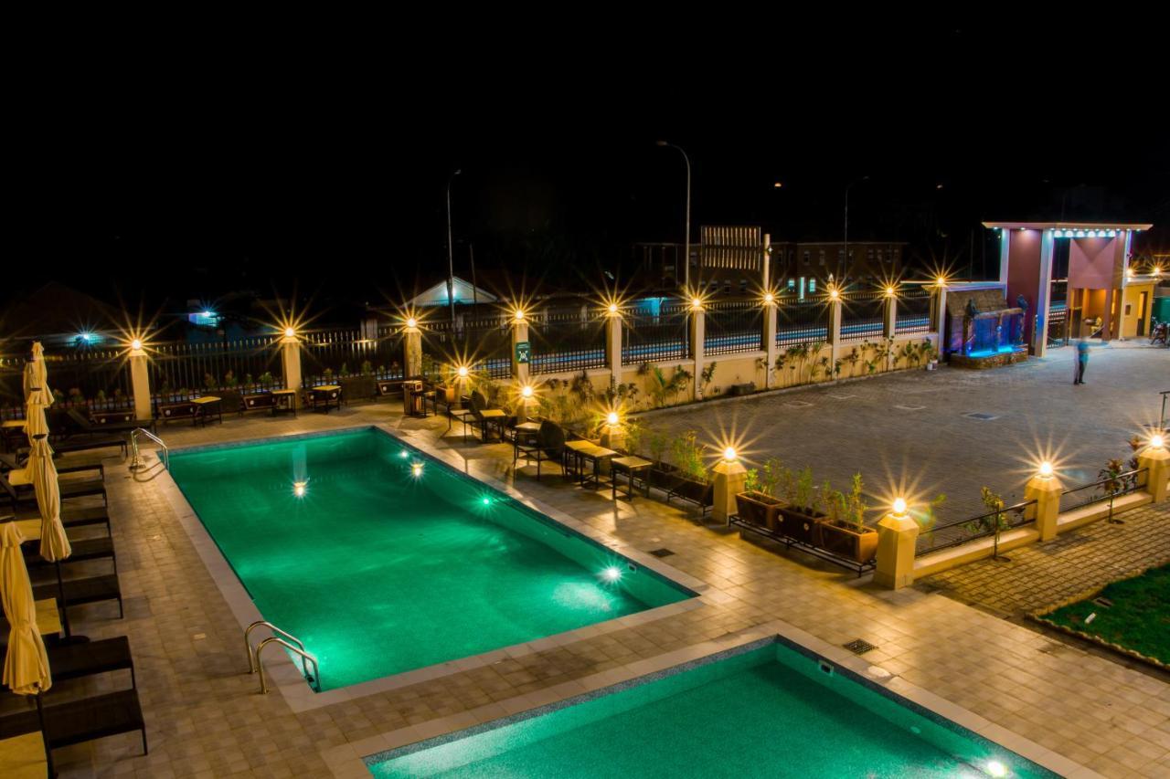 Hotel Horizon Entebbe Zewnętrze zdjęcie