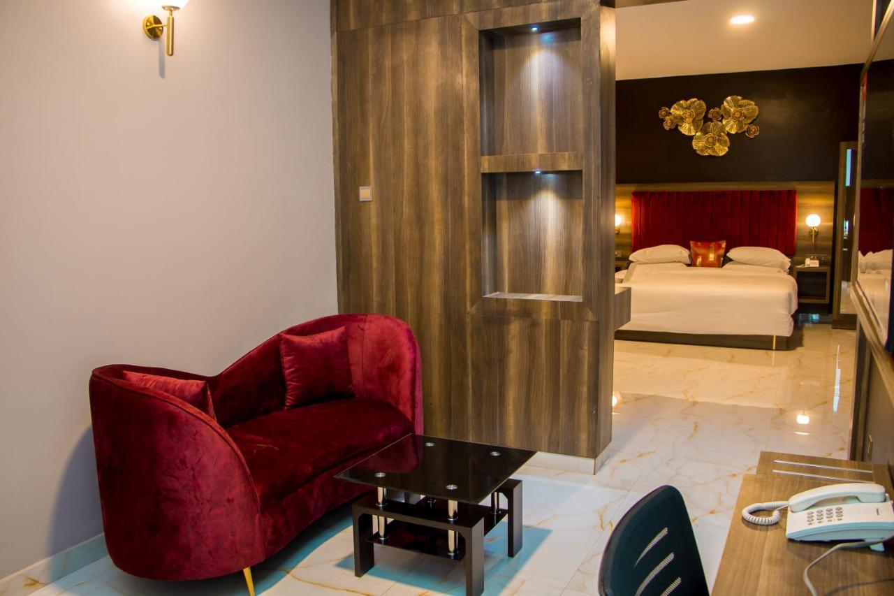 Hotel Horizon Entebbe Zewnętrze zdjęcie