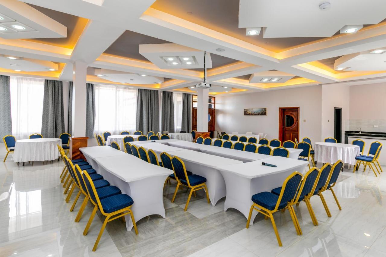 Hotel Horizon Entebbe Zewnętrze zdjęcie